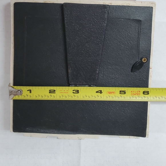 Warner Bros. Dog Frame - Brown and Cream Hector The Bulldog. 3-D Frame. - Picture 8 of 9